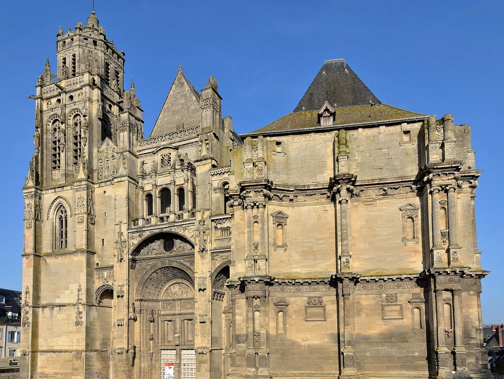 Acheter un bien immobilier à Gisors : toutes les étapes