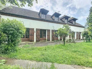 🏡 Maison a renover – Vie de plain-pied – 199 m2 – Terrain de 2600 m2 – 20 min GISORS