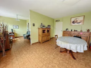 Gisors centre – Plain pied – 2 chambres – Jardin – Garage